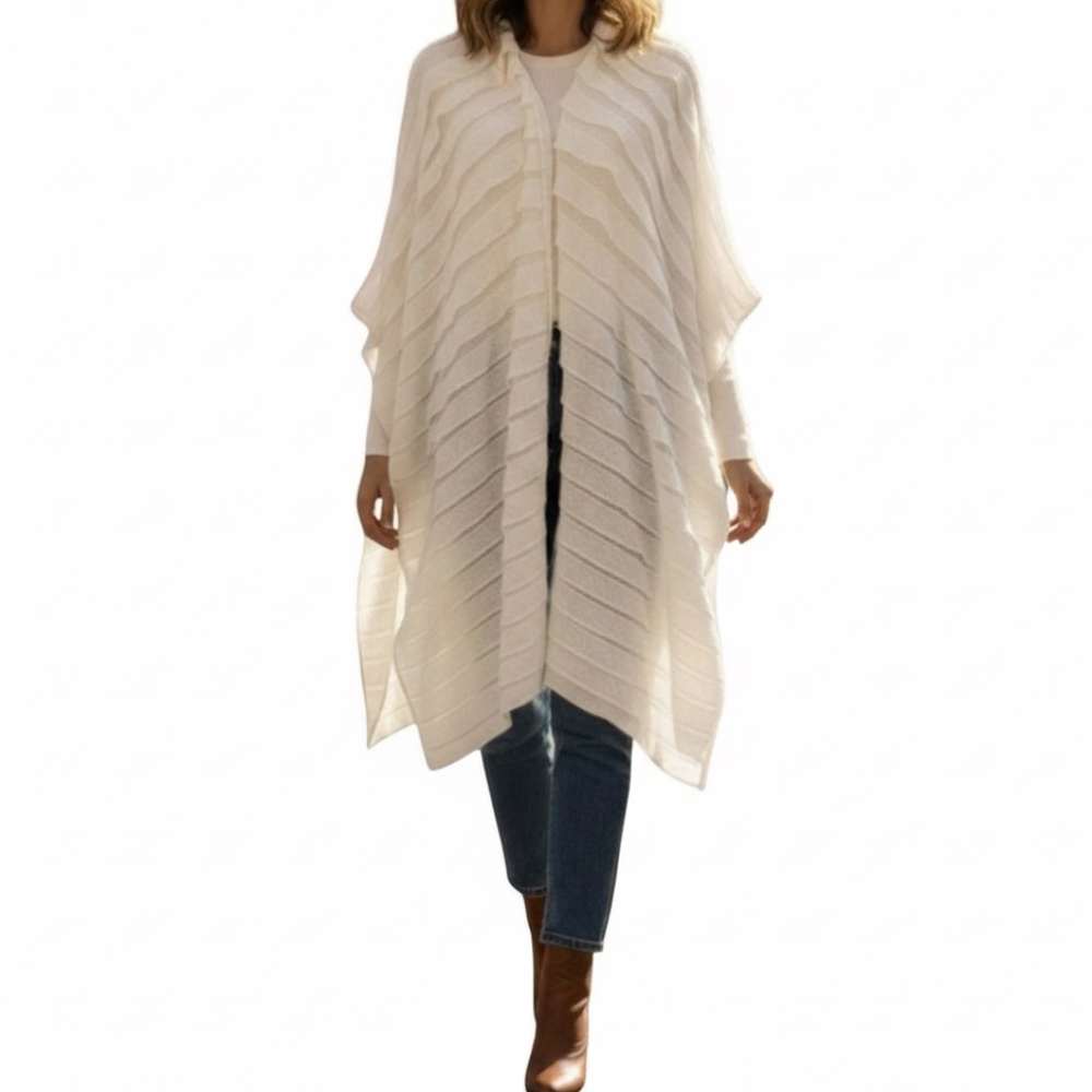 #A312 Chico’s White Ruffle Shawl Open Front Elegant Layering ResortWear One Size